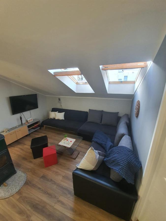 Apartment D Free Parking & Wifi, Walking Distance To Centrum ザダル エクステリア 写真
