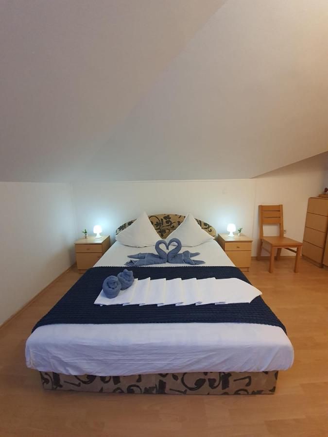 Apartment D Free Parking & Wifi, Walking Distance To Centrum ザダル エクステリア 写真